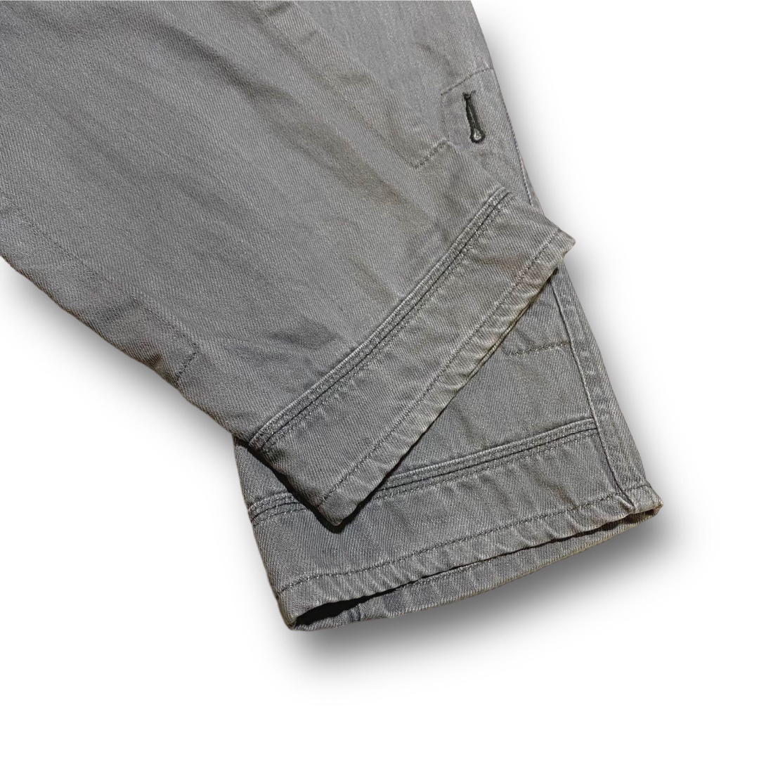 G-STAR RAW(ジースター)のジースターロゥ GENERAL 5620 TAPERED バイカー サイズ32 メンズのパンツ(デニム/ジーンズ)の商品写真