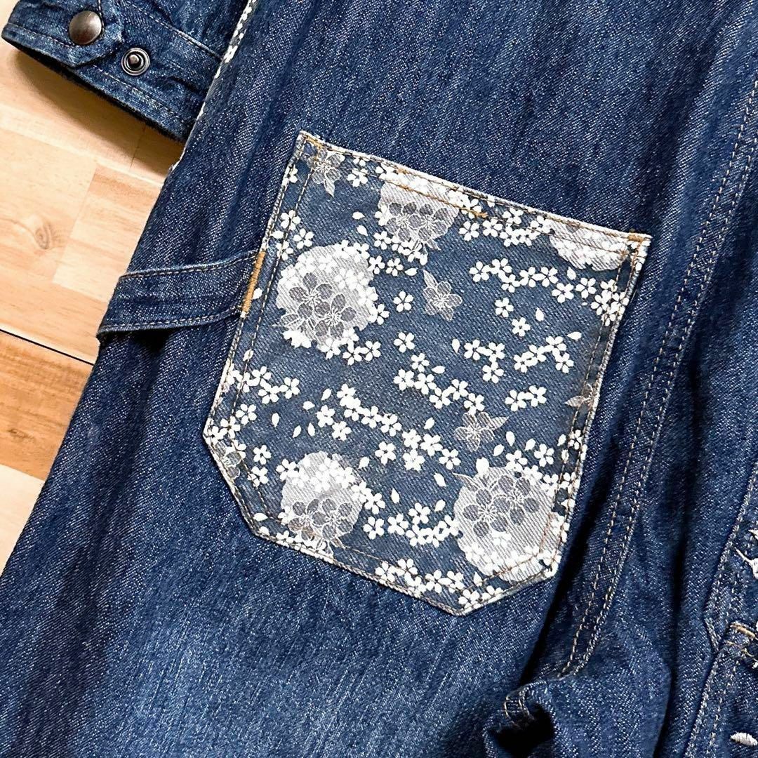 絡繰魂(カラクリタマシイ)のレア【からくりだましい】デニム オーバーオール 刺繍 つなぎ 和柄 桜 鯉 S紺 メンズのパンツ(サロペット/オーバーオール)の商品写真