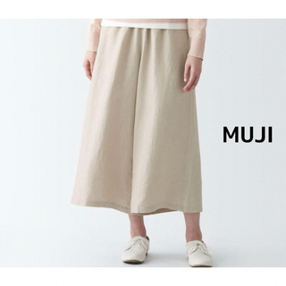 MUJI (無印良品) - 無印良品 ヘンプクロップドパンツ　サンドベージュ