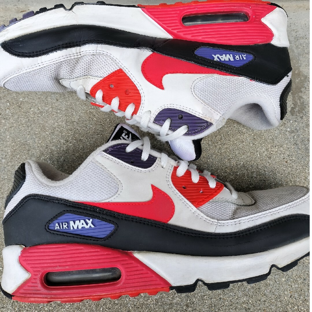 NIKE(ナイキ)のNIKE AIR MAX 90 ES ナイキ エアマックス 90 メンズの靴/シューズ(スニーカー)の商品写真