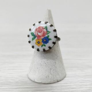 Kanami bijoux 花 フラワー 約9号 アクセサリー リング・指輪 ホワイト レディース カナミビジュー【中古】4-0305G◎(リング(指輪))