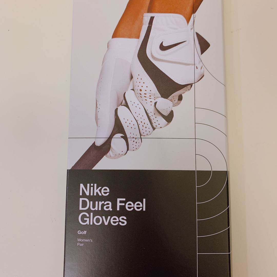 NIKE(ナイキ)のNIKE ナイキ ゴルフ 両手グローブ レディス 18cm スポーツ/アウトドアのゴルフ(その他)の商品写真