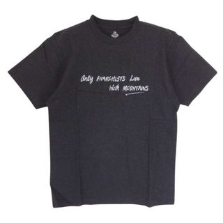 マスターマインドジャパン(mastermind JAPAN)のmastermind JAPAN マスターマインドジャパン MOUNTAIN RESEARCH マウンテンリサーチ メッセージ プリント 半袖 Tシャツ チャコール系 S【美品】【中古】(シャツ)