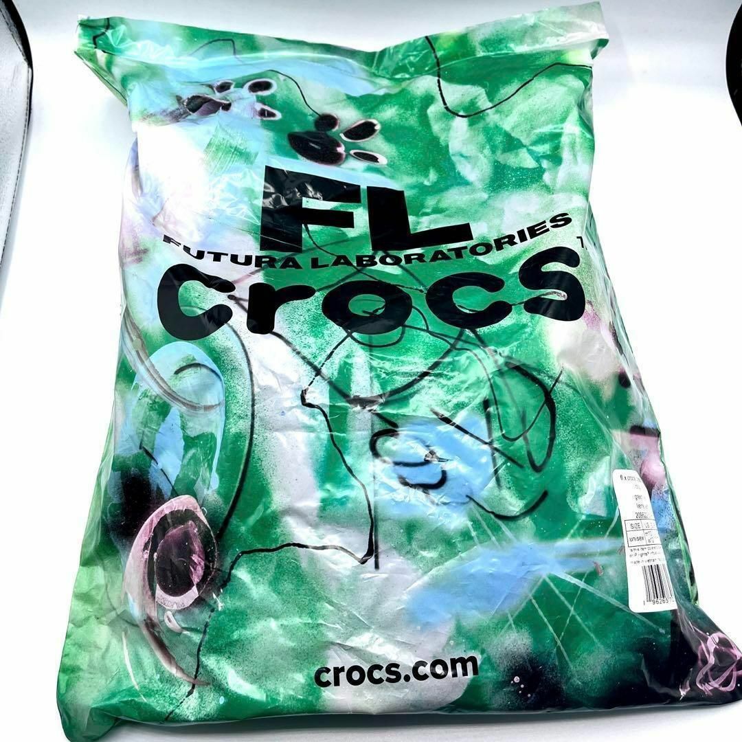 crocs(クロックス)の★新品2足セット★Crocs Futura Laboratories クロックス メンズの靴/シューズ(サンダル)の商品写真