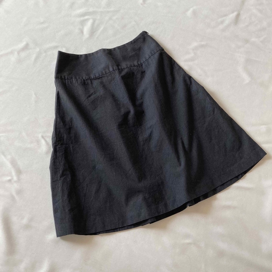 MARGARET HOWELL(マーガレットハウエル)のマーガレットハウエル ジャガード コットン フレア スカート 黒 ブラック レディースのスカート(ひざ丈スカート)の商品写真