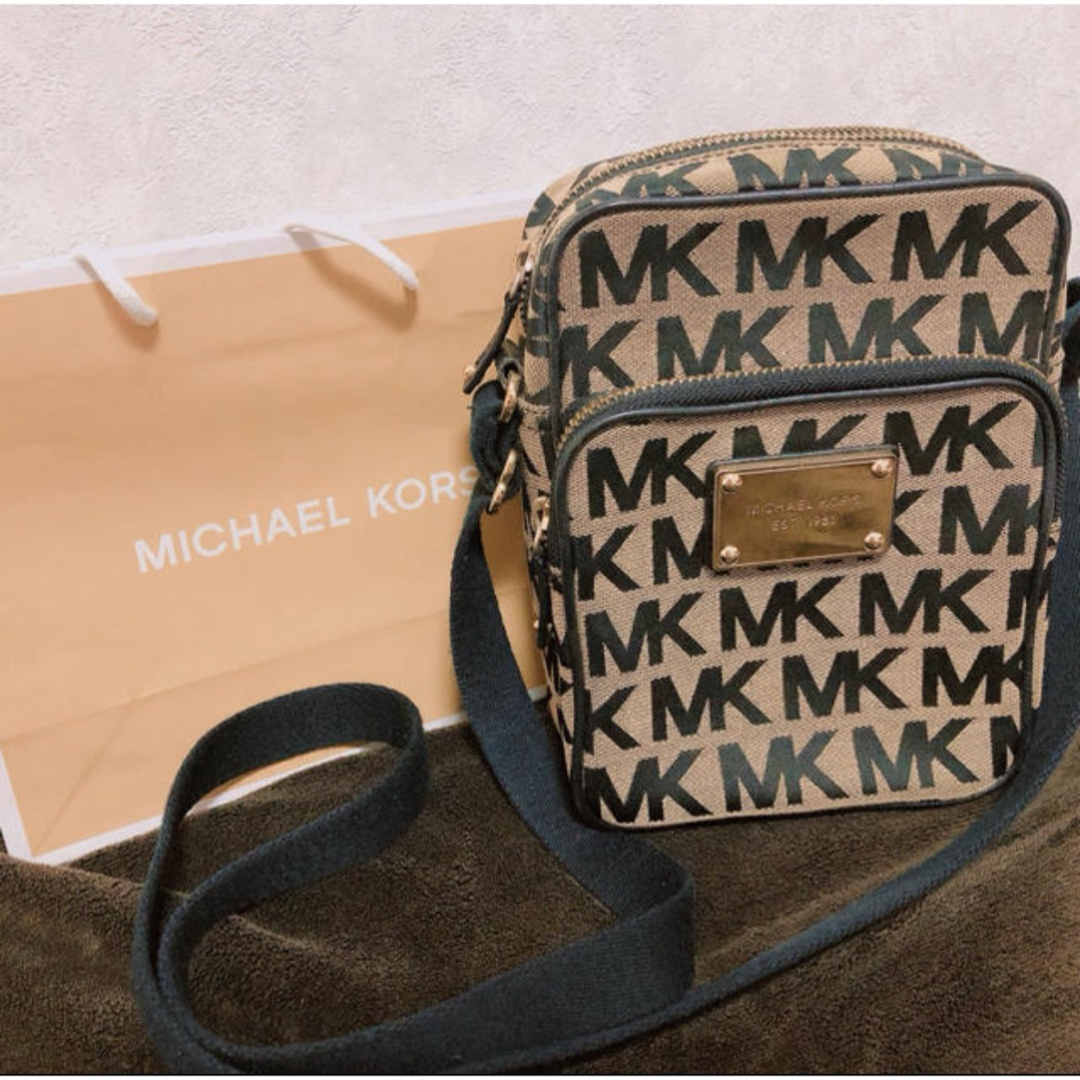 Michael Kors(マイケルコース)の【美品】MICHEAL KORS ショルダーバッグ レディースのバッグ(ショルダーバッグ)の商品写真