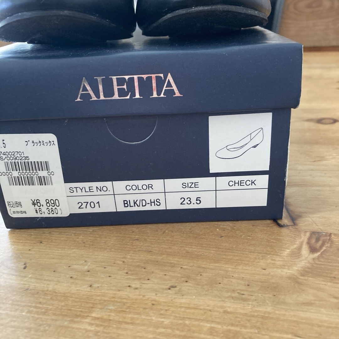 ALETTA(アレッタ)のパンプス　黒　23.5 ALETTA レディースの靴/シューズ(ハイヒール/パンプス)の商品写真