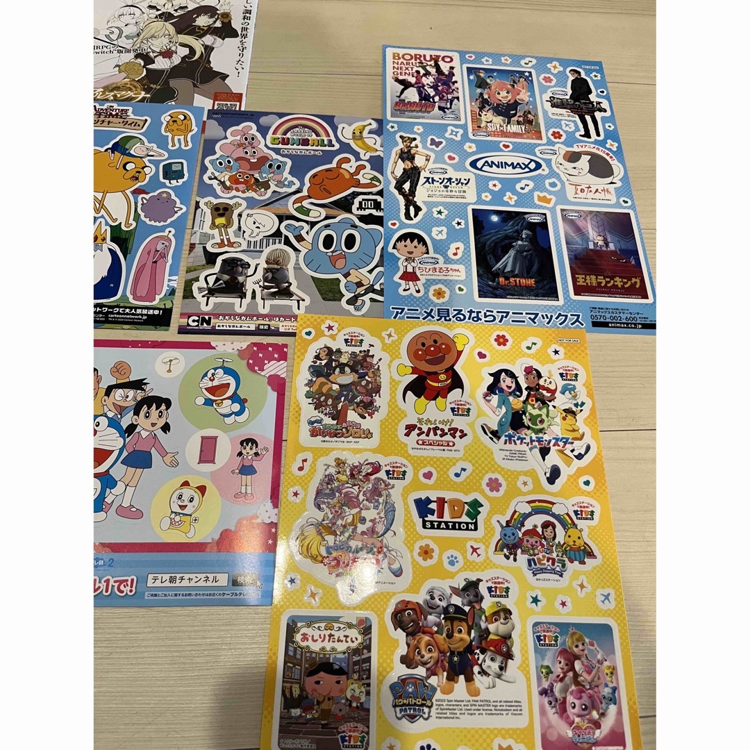 アニメ　キャラクター　ステッカー　おまとめ エンタメ/ホビーのおもちゃ/ぬいぐるみ(キャラクターグッズ)の商品写真