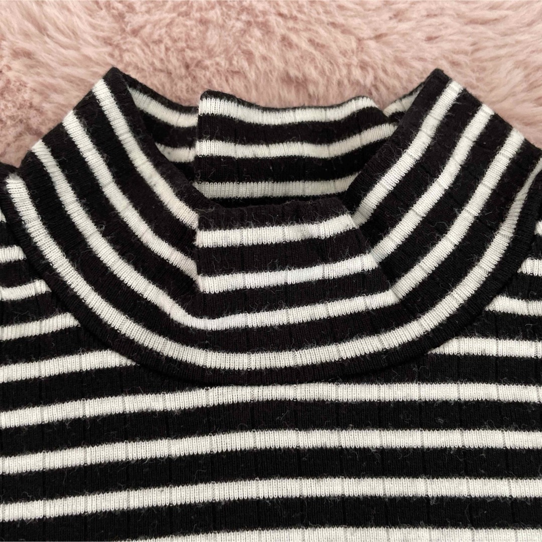 UNIQLO - ユニクロ ボーダータートルネック 140 シマシマの通販 UNIQLO - ユニクロ ボーダータートルネック 140 シマシマの通販