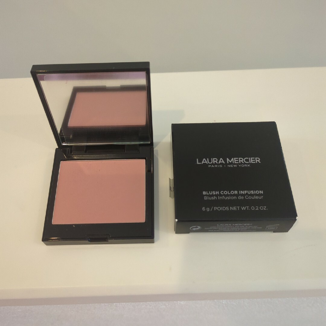 laura mercier(ローラメルシエ)のLAURA MERCIER ブラッシュカラーインフュージョン #06 チャイ … コスメ/美容のベースメイク/化粧品(チーク)の商品写真