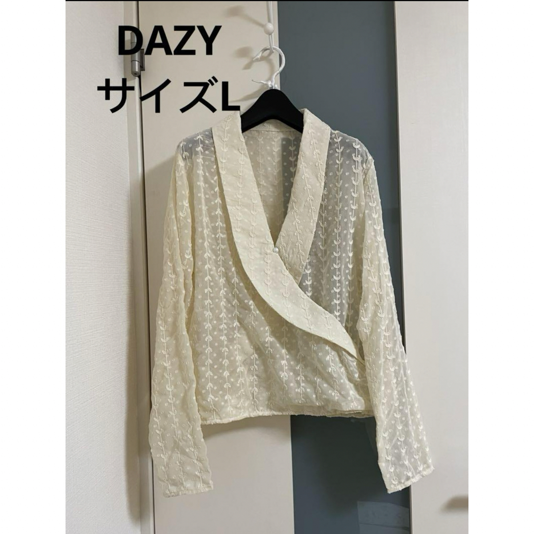 DazyClair(デイジークレア)のDAZY サイズL 刺繍ブラウス長袖 レディースのトップス(シャツ/ブラウス(長袖/七分))の商品写真