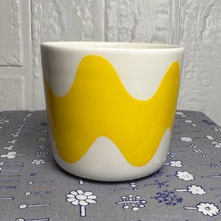 マリメッコ(marimekko)のレア！ 廃番  イエロー ロッキ ラテマグ 新品 未使用 マリメッコ(食器)