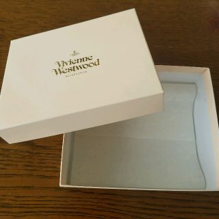 ヴィヴィアンウエストウッド(Vivienne Westwood)のヴィヴィアン 折りたたみ財布の箱(財布)