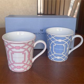 ウェッジウッド(WEDGWOOD)の【美品】ウェッジウッド★アイコンデルフィ★マグカップ　ペア(グラス/カップ)