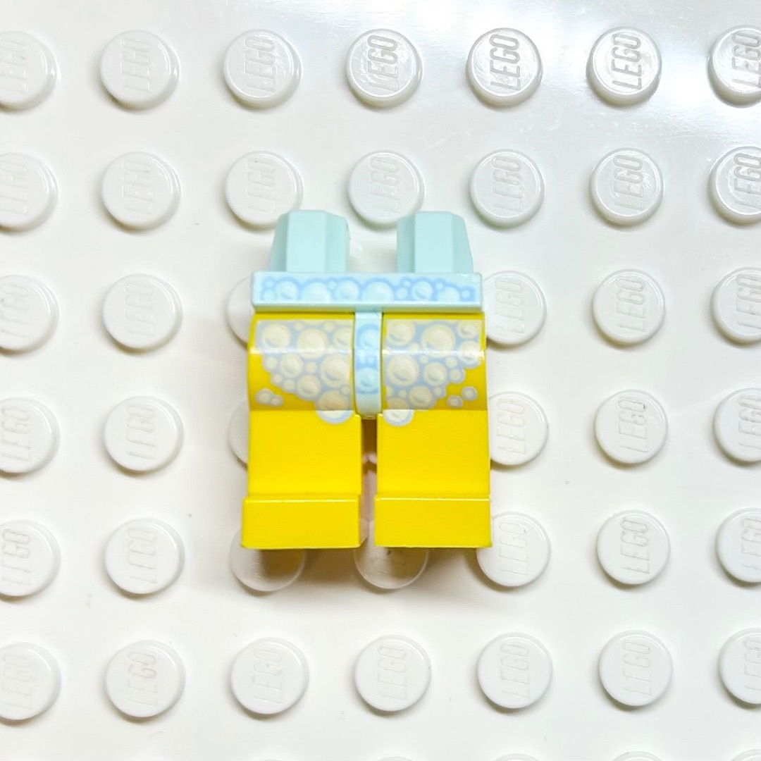 Lego(レゴ)のレゴ　ミニフィグ　シャワーマン　レッグパーツ キッズ/ベビー/マタニティのおもちゃ(知育玩具)の商品写真
