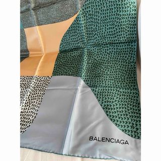 バレンシアガ(Balenciaga)のスカーフ　大判　バレンシアガ　新品未使用(バンダナ/スカーフ)