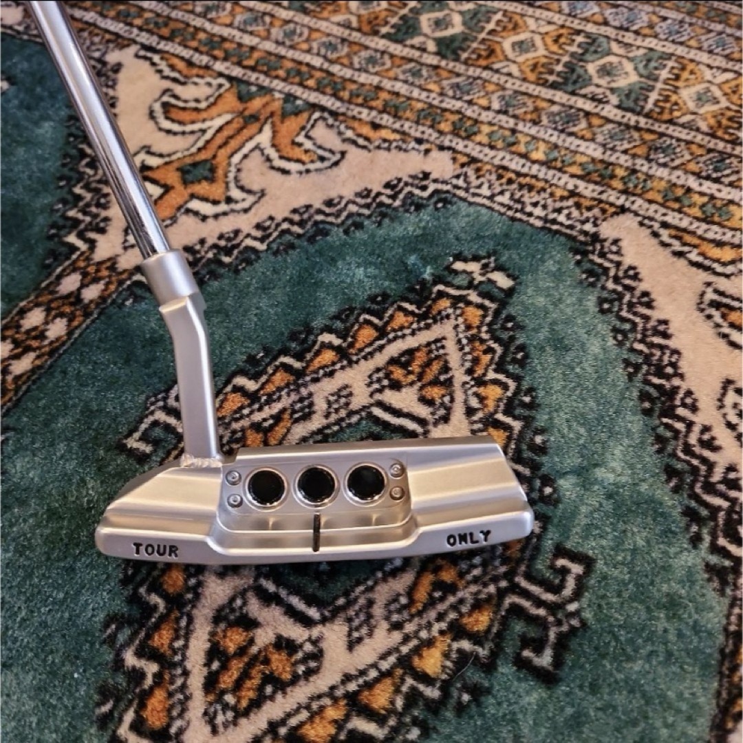 Scotty Cameron(スコッティキャメロン)の美品　スコッティキャメロンパター　ニューポート2  ツアーオンリー　溶接ヘッド スポーツ/アウトドアのゴルフ(クラブ)の商品写真