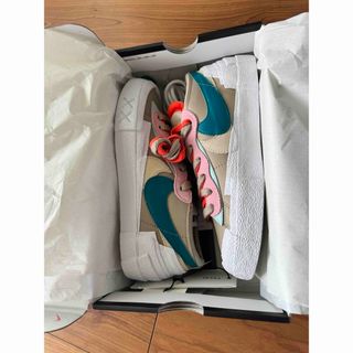 サカイ(sacai)のsacai × kaws × Nike Blazer Low (スニーカー)