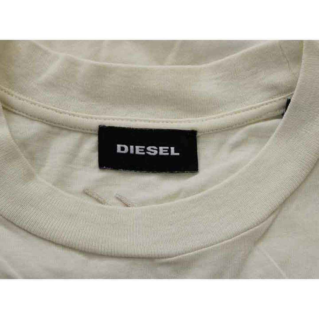 DIESEL(ディーゼル)の†ディーゼルキッズ/DIESEL kids†130cm(8) 半袖Tシャツ/半袖カットソー 生成り【中古】子供服 キッズ kids 男の子 夏 426022 tops キッズ/ベビー/マタニティのキッズ服女の子用(90cm~)(Tシャツ/カットソー)の商品写真