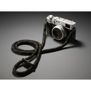 Panasonic - パナソニック DMC-FX1 320万画素 動作品 対応SDカード付き Panasonic - パナソニック DMC-FX1 320万画素 動作品 対応SDカード付き