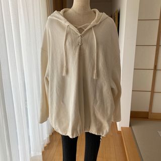 アパルトモンドゥーズィエムクラス(L'Appartement DEUXIEME CLASSE)のひろりん様　専用(パーカー)