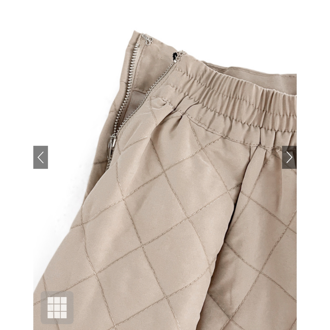 GRL(グレイル)のGRL グレイル インパン裏地付きキルティングフレアミニスカート[gm672] レディースのスカート(ミニスカート)の商品写真