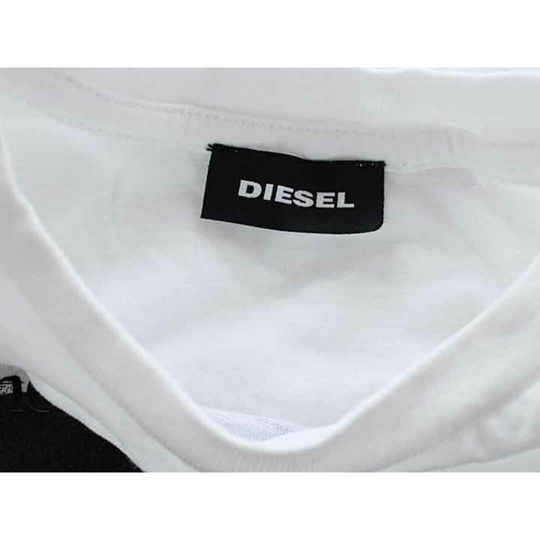 DIESEL(ディーゼル)の†ディーゼルキッズ/DIESEL kids†130cm(8) 半袖Tシャツ/半袖カットソー 白【中古】子供服 キッズ kids 男の子 女の子 夏 426022 tops キッズ/ベビー/マタニティのキッズ服女の子用(90cm~)(Tシャツ/カットソー)の商品写真