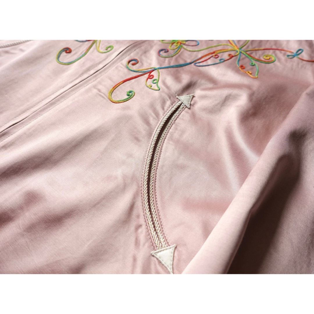 WACKO MARIA(ワコマリア)のRAINBOW EMBROIDERY WESTERN JACKET(pink) メンズのジャケット/アウター(ブルゾン)の商品写真