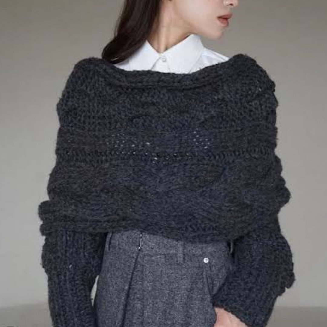 ENFOLD(エンフォルド)の【laubeblanc】 Off shoulder Hand knit Tops レディースのトップス(ニット/セーター)の商品写真