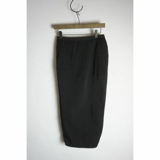 リックオウエンス(Rick Owens)の美品17AW RICK OWENS Gペンシル スカート 梨地 黒1226N▲(ロングスカート)