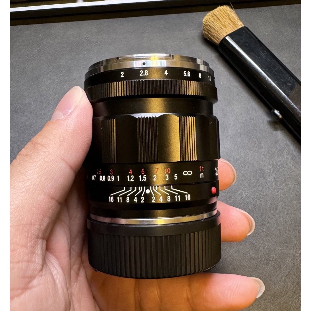 COSINA(コシナ)のVoigtlander Apo-lanthar 35mm F2 VM mount スマホ/家電/カメラのカメラ(レンズ(単焦点))の商品写真