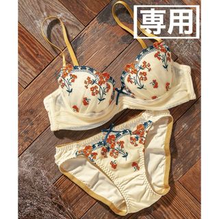 【Lingerie by GeeRA】 ブラ＆ショーツ A65(ブラ&ショーツセット)