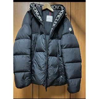 モンクレール(MONCLER)のMoncler ダウン　montcla モンクラー(ダウンジャケット)