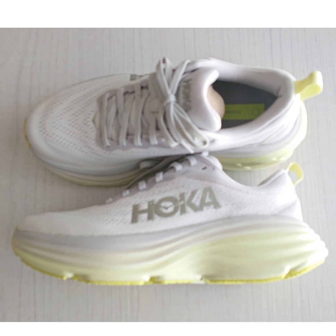 HOKA ONE ONE(ホカオネオネ)のHoka One One Hoka ランニングシューズ W BONDI 8 レディースの靴/シューズ(スニーカー)の商品写真