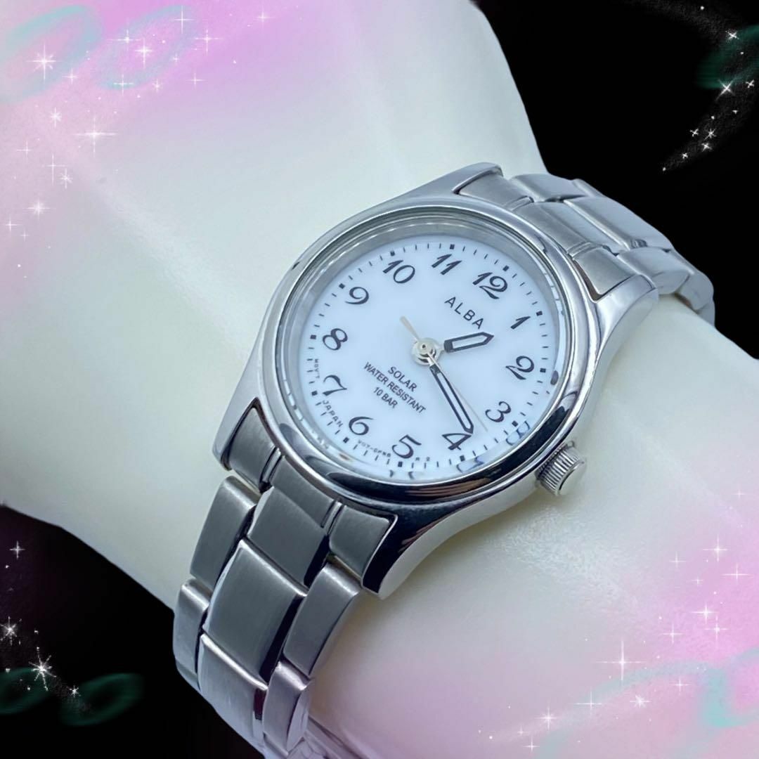 ALBA(アルバ)の《美品　稼動品》　アルバ　防水　レディース腕時計　ホワイト文字盤　ソーラー レディースのファッション小物(腕時計)の商品写真