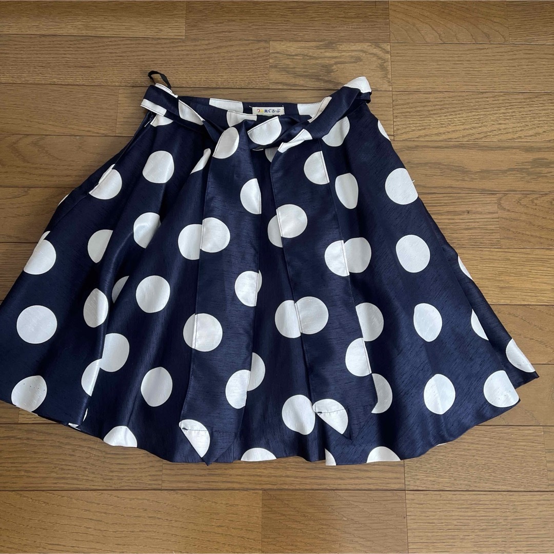 kumikyoku（組曲）(クミキョク)のセレモニースカート　日本製　水玉　130cm キッズ/ベビー/マタニティのキッズ服女の子用(90cm~)(スカート)の商品写真