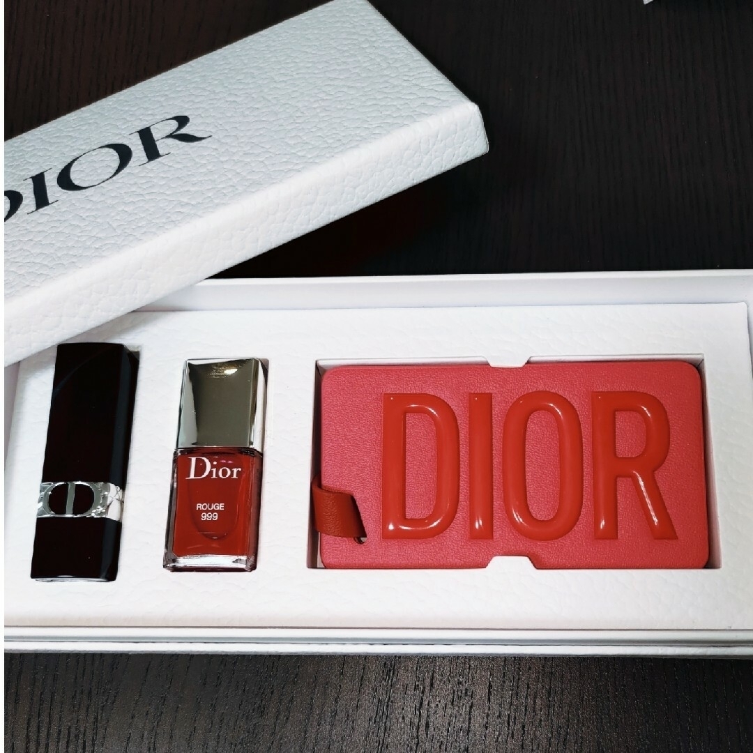 Dior(ディオール)のdior　ノベルティ　ラゲージタグセット エンタメ/ホビーのコレクション(ノベルティグッズ)の商品写真