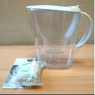 BRITA マレーラ ポットとカートリッジ1つ(浄水機)