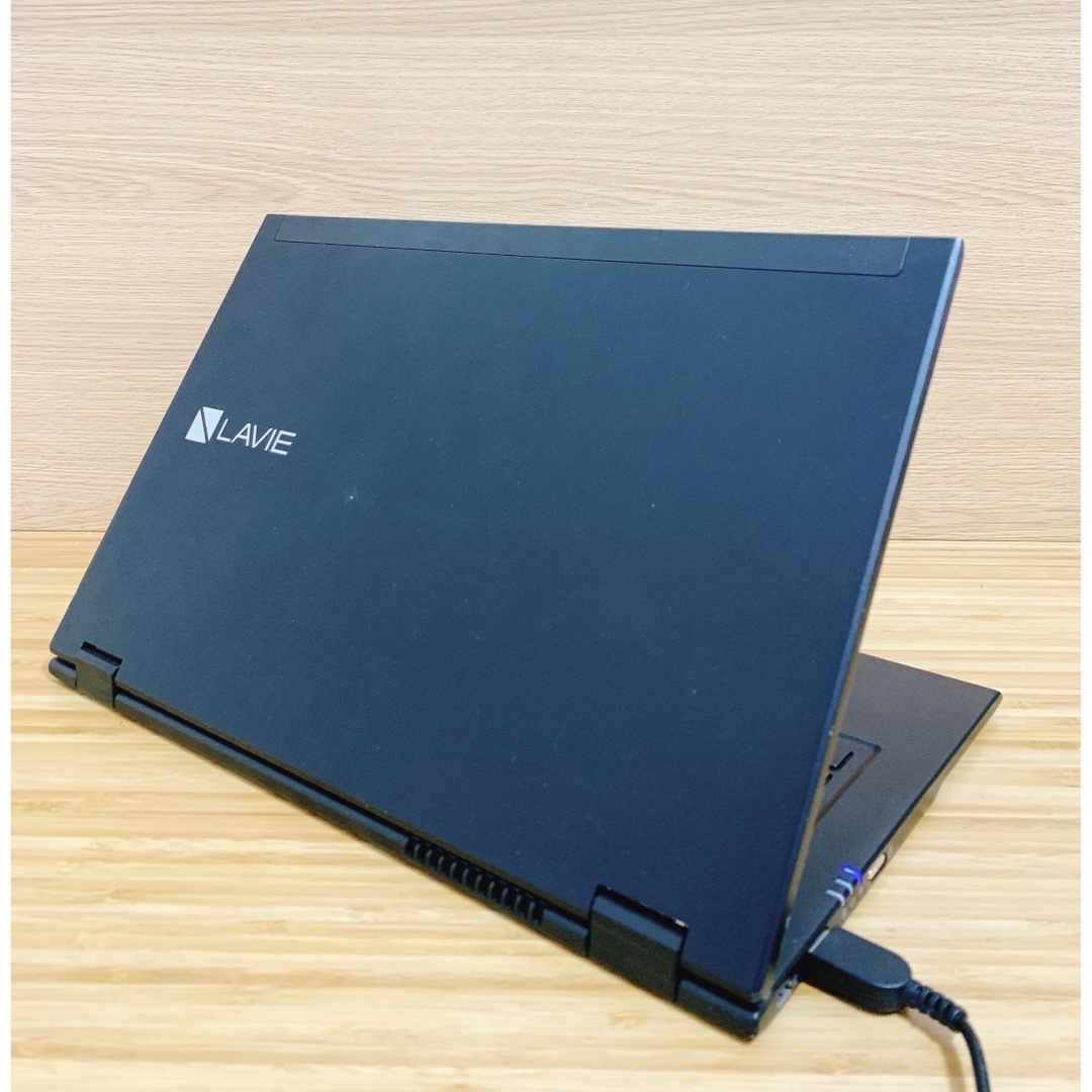 おまけ付✨ノートパソコン　core i7✨SSD✨人気NEC✨小型軽量✨カメラ付 スマホ/家電/カメラのPC/タブレット(ノートPC)の商品写真