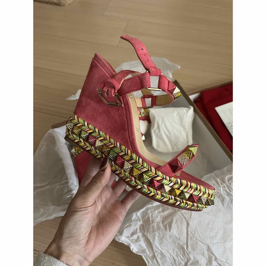 Christian Louboutin(クリスチャンルブタン)のMADMONICA 60 LIEGE SAVANE レディースの靴/シューズ(サンダル)の商品写真