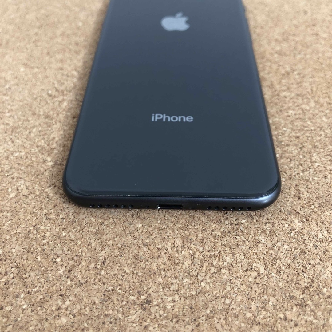 iPhone(アイフォーン)の147【早い者勝ち】iPhone8 64GB SIMフリー☆ スマホ/家電/カメラのスマートフォン/携帯電話(スマートフォン本体)の商品写真