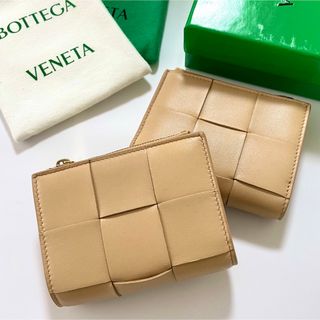 ボッテガヴェネタ(Bottega Veneta)のボッテガヴェネタ　スモール カセット折りたたみ財布　新品未使用　二つ折り財布(財布)