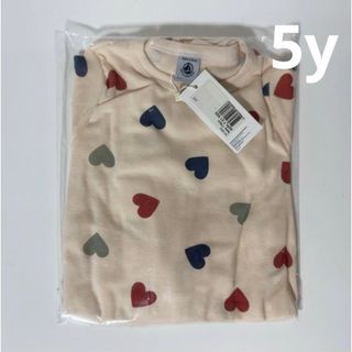 【新品未使用】petit bateau 長袖パジャマ ハート 5y 24ss