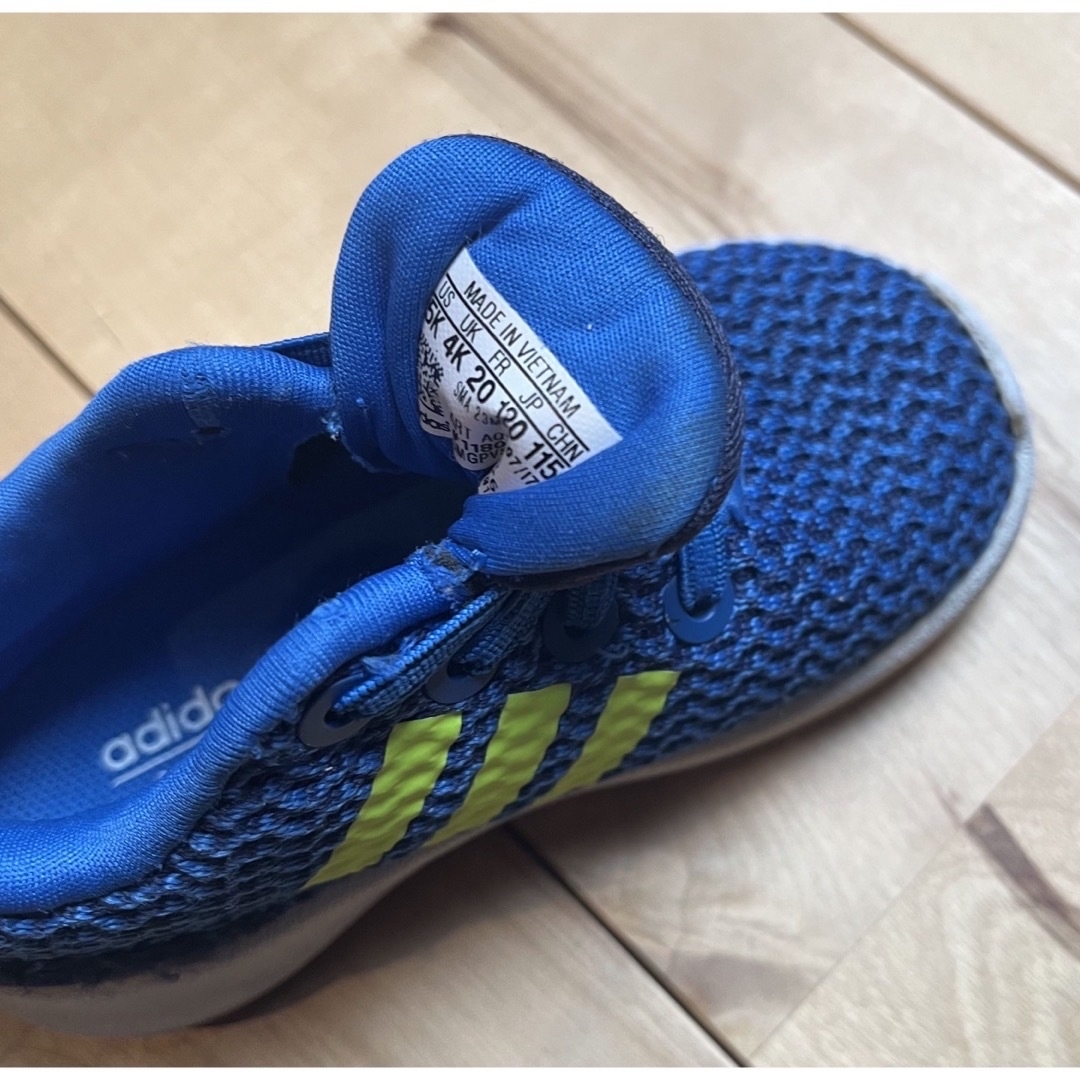 adidas(アディダス)のAdidas アディダス　ベビーシューズ　スニーカー　12㎝　男の子　青　ブルー キッズ/ベビー/マタニティのベビー靴/シューズ(~14cm)(スニーカー)の商品写真