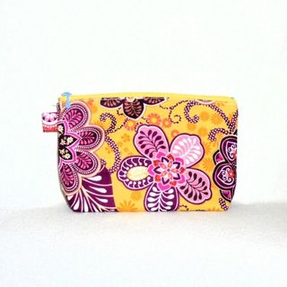 ヴェラブラッドリー(Vera Bradley)の◆ヴェラブラッドリー【Olivia in Bali Gold】◆ファスナーポーチ(ポーチ)