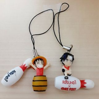 ワンピース(ONE PIECE)のROUND1★ ワンピース コラボストラップ 2セット(キャラクターグッズ)