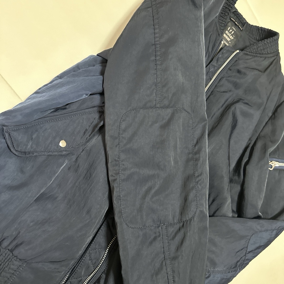 ZARA(ザラ)のZARA ザラ ブルゾン ジャケット ネイビー コート Mサイズ MA1 レディースのジャケット/アウター(ブルゾン)の商品写真