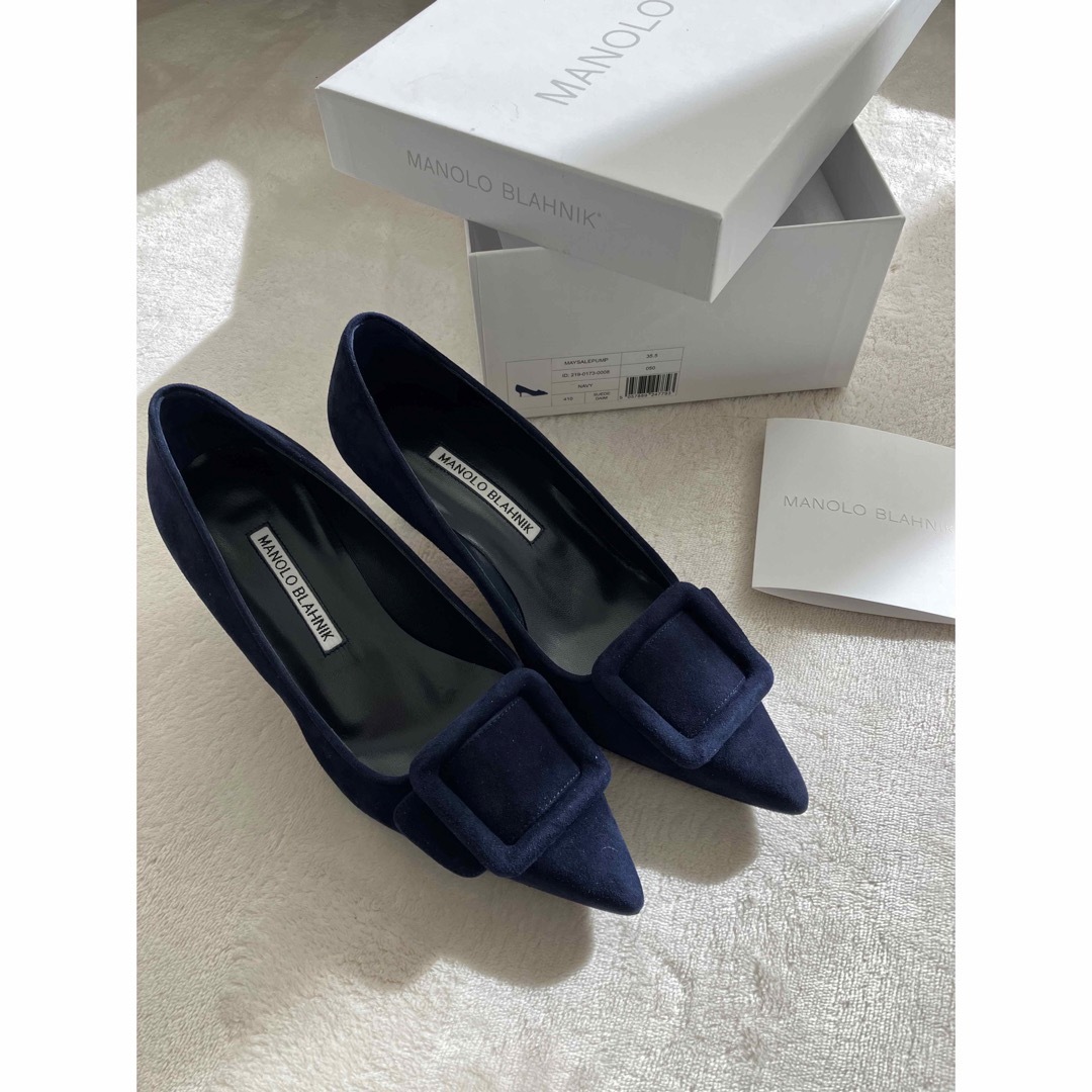 MANOLO BLAHNIK(マノロブラニク)のMANOLO BLAHNIK MAYSALEPUMP 35.5cm レディースの靴/シューズ(ハイヒール/パンプス)の商品写真