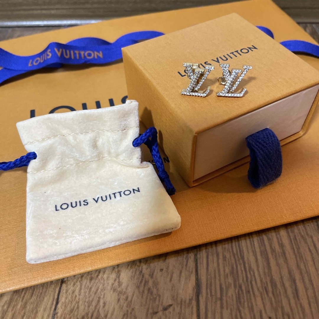 LOUIS VUITTON(ルイヴィトン)のLOUIS VUITTON⭐︎アイコニックピアスゴールド レディースのアクセサリー(ピアス)の商品写真