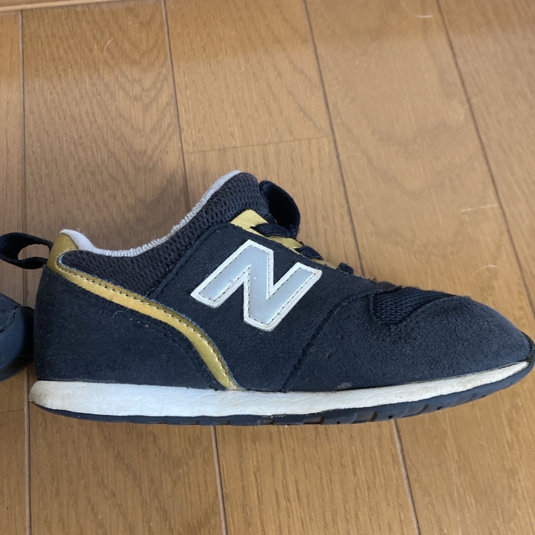 New Balance(ニューバランス)の996 ニューバランス　スニーカー 18.5 キッズ/ベビー/マタニティのキッズ靴/シューズ(15cm~)(スニーカー)の商品写真